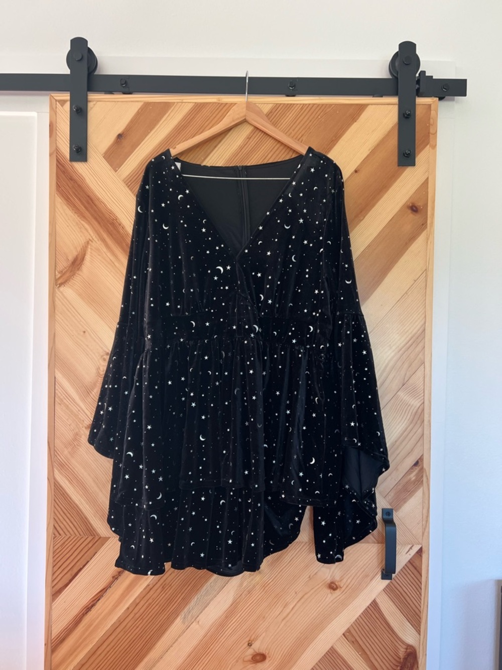 NWT CIDER Black Star & Moon Velvet V-Neck Romper